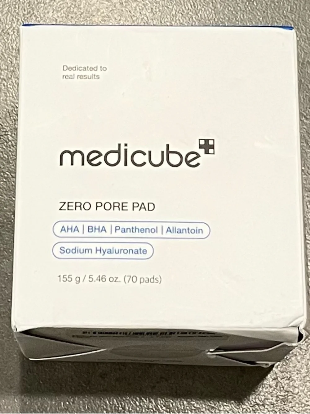 NEW Medicube Zero Pore Pad - White Jar with Blue Lid